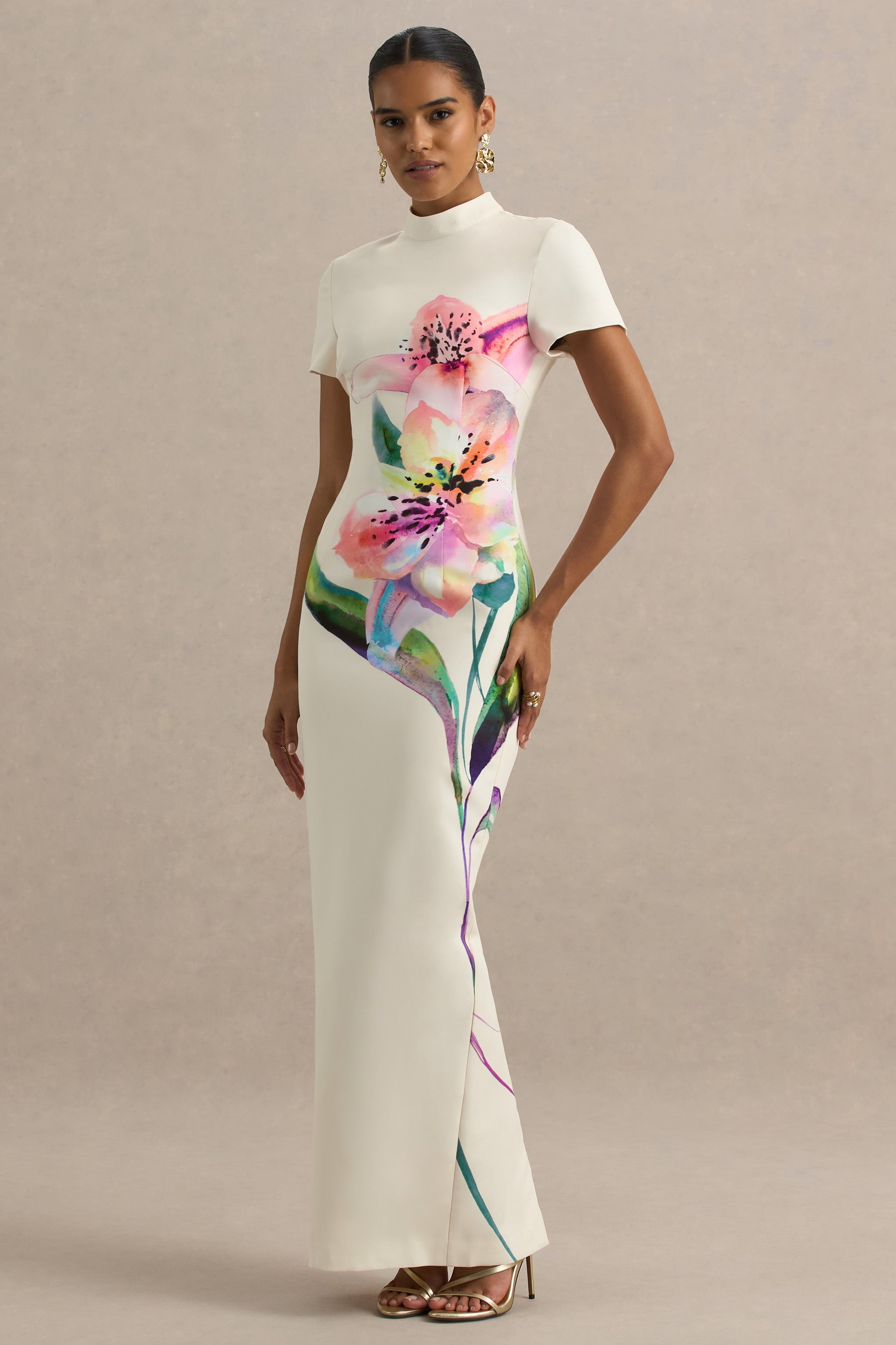 Hessie | White Lily Print High-Neck Maxi Dress