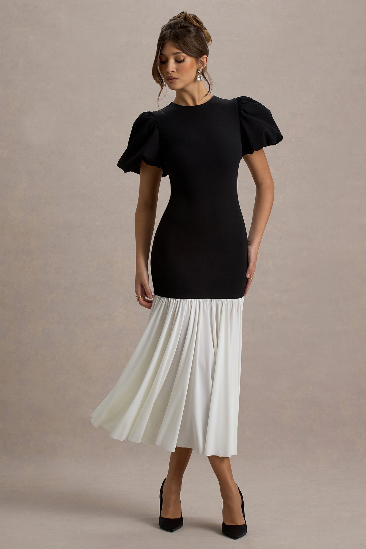 Cinzia | Black & White Puff-Sleeve Volume-Hem Midi Dress