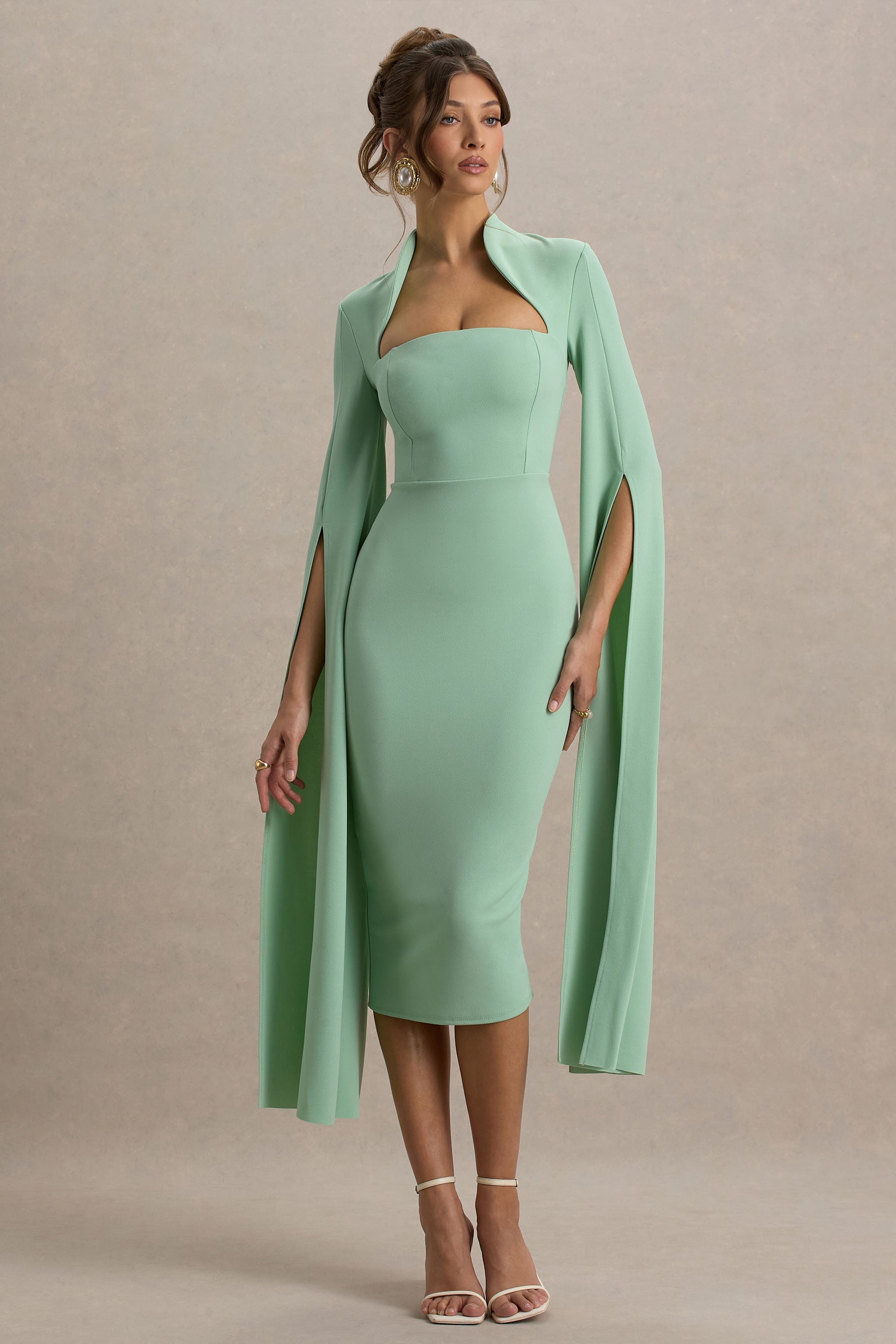 Linden | Light Green Bodycon Cape-Sleeve Midi Dress